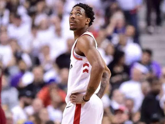 往往是第三 往往是第三